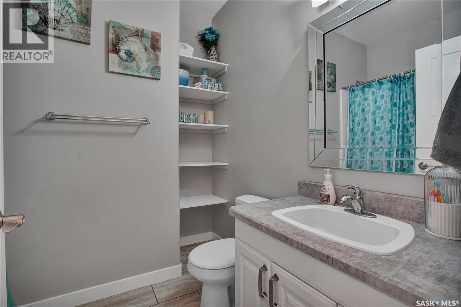 214 4th Street, Hague, Saskatchewan  S0K 1X0 - Photo 10 - SK027473