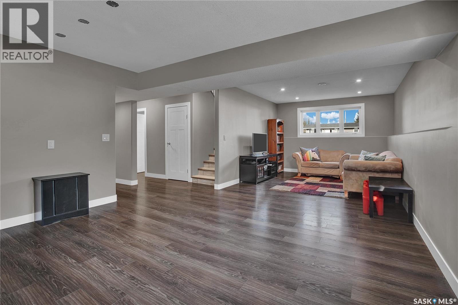 214 4th Street, Hague, Saskatchewan  S0K 1X0 - Photo 17 - SK027473