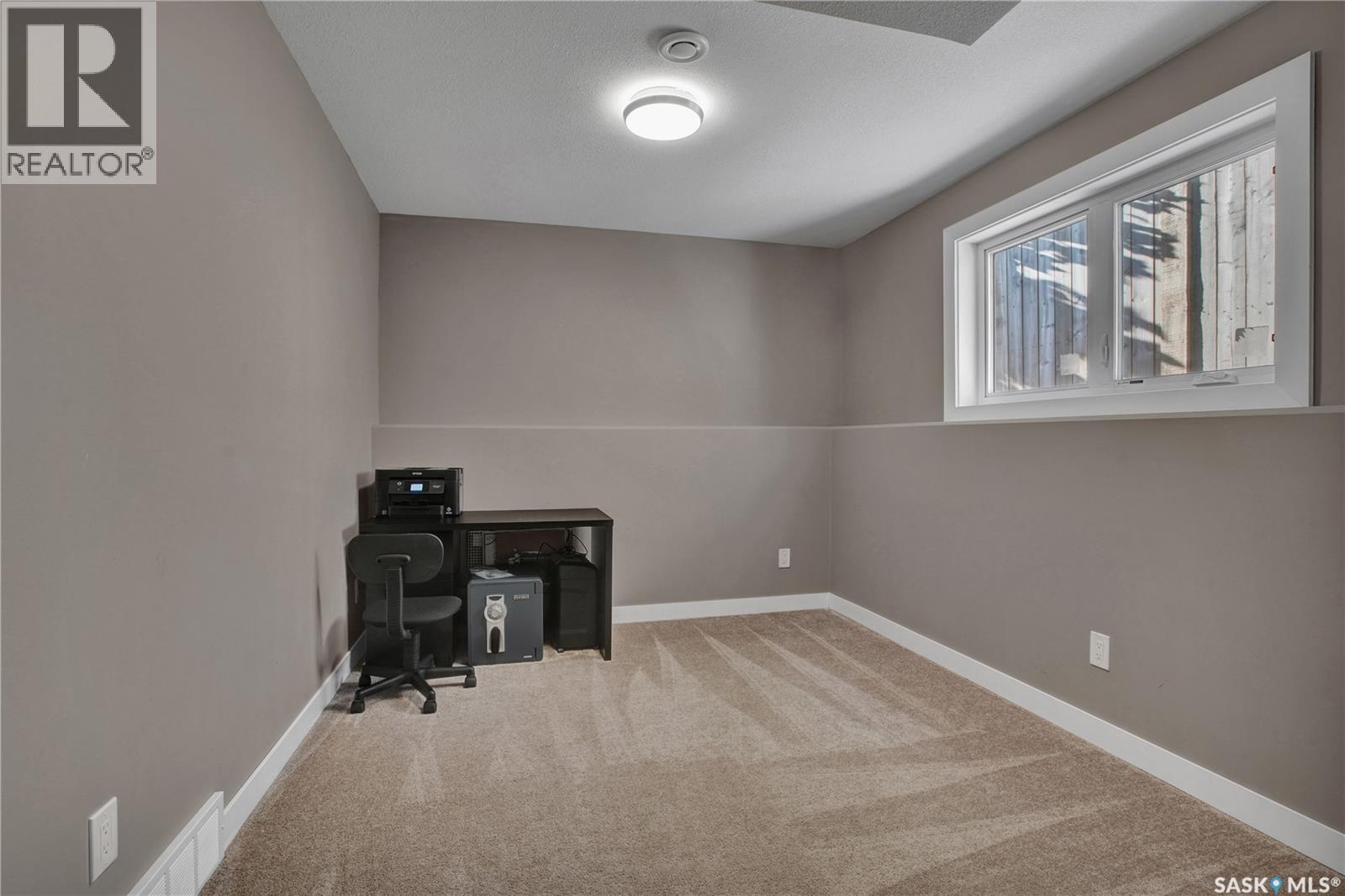 214 4th Street, Hague, Saskatchewan  S0K 1X0 - Photo 25 - SK027473