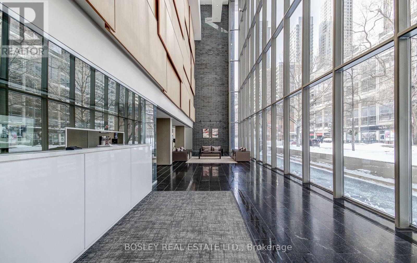 608 - 33 Charles Street E, Toronto, Ontario  M4Y 0A2 - Photo 6 - C12730456