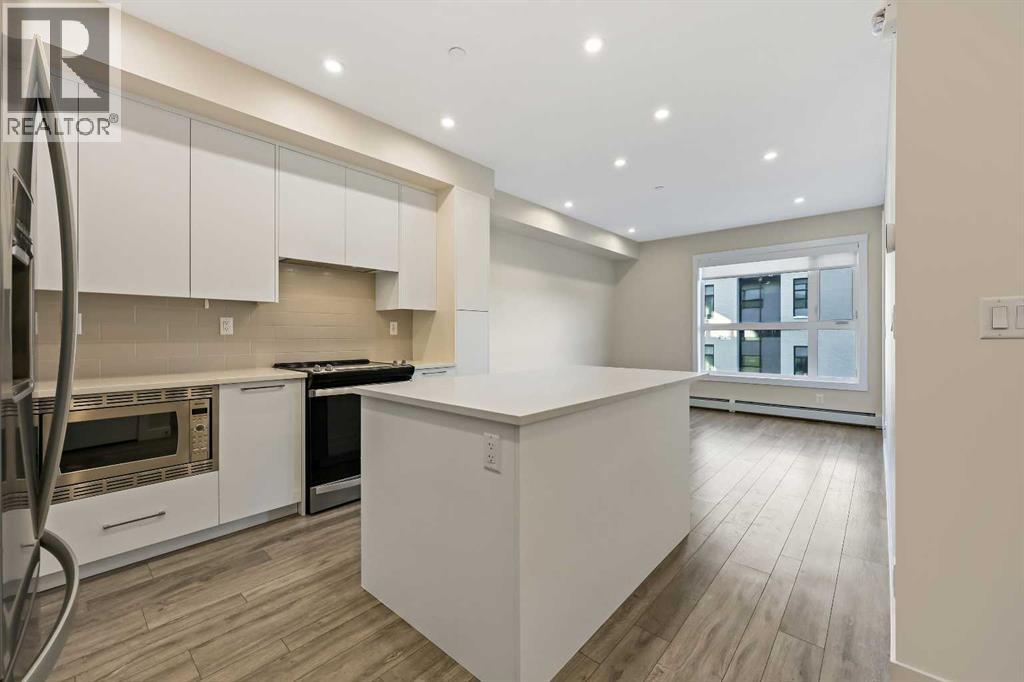 304, 4160 Norford Avenue Nw, Calgary, Alberta  T3B 6L8 - Photo 3 - A2281864