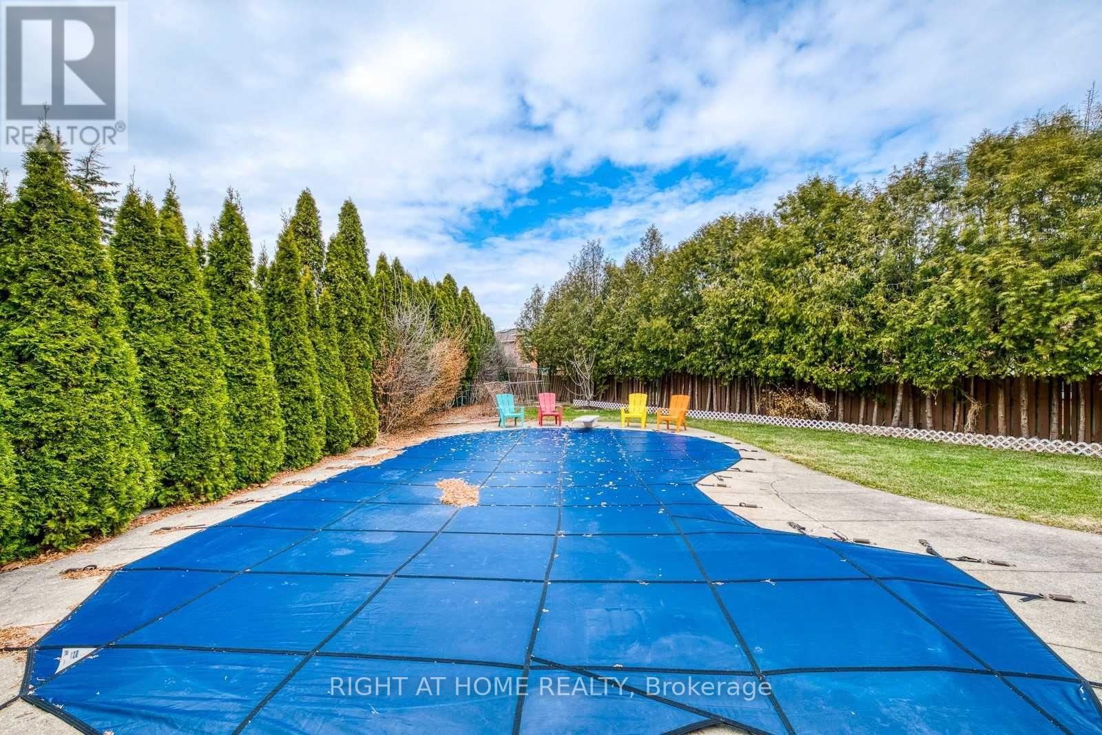 272 Hickory Circle, Oakville, Ontario  L6H 4V1 - Photo 47 - W12733518