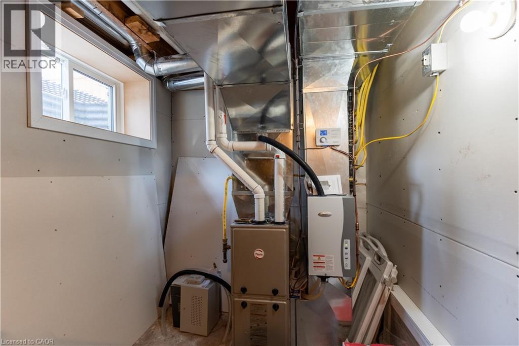 569 Rosseau Road, Hamilton, Ontario  L8K 4T7 - Photo 41 - 40799826