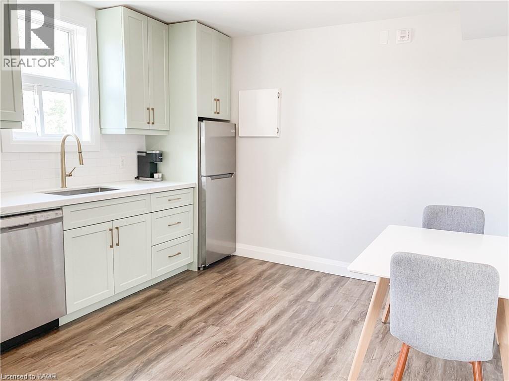 132 Ahrens Street W Unit# 2, Kitchener, Ontario  N2H 4C7 - Photo 9 - 40801185