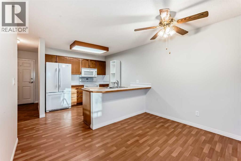 301, 3 Parklane Way, Strathmore, Alberta  T1P 1N6 - Photo 39 - A2281048