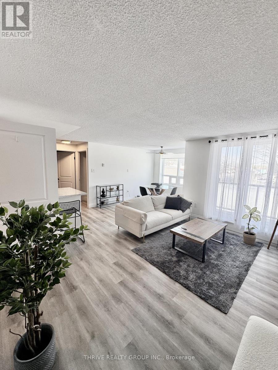 205 - 77 Baseline Road W, London South, Ontario  N6J 1V5 - Photo 1 - X12735396