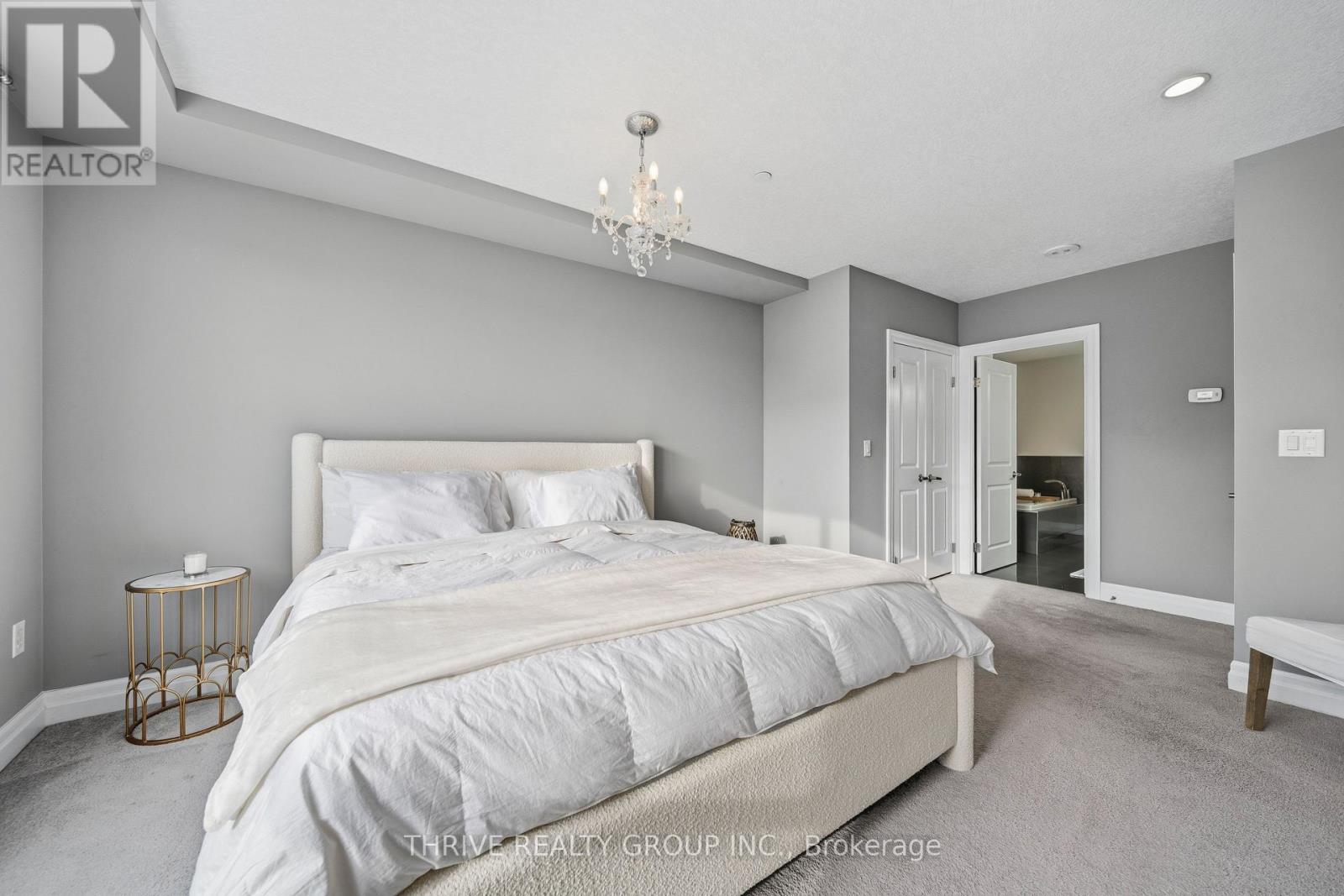 205 - 240 Villagewalk Boulevard, London North, Ontario  N6G 0P6 - Photo 28 - X12735472