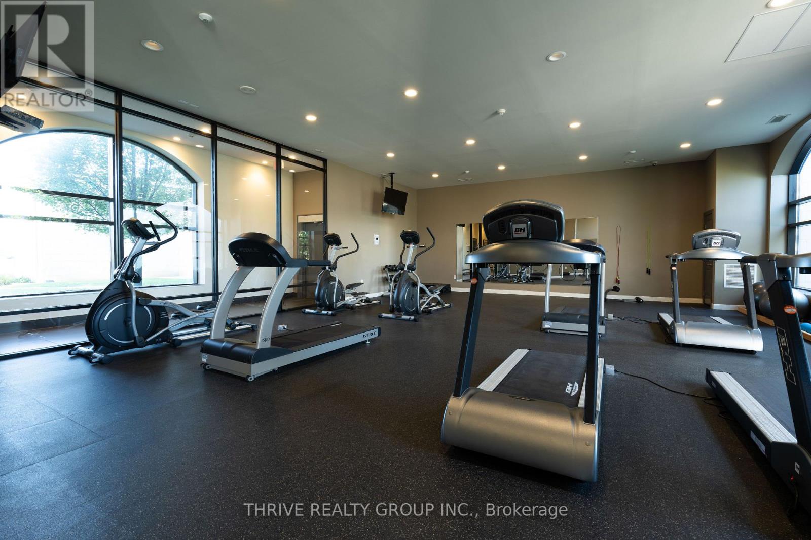 205 - 240 Villagewalk Boulevard, London North, Ontario  N6G 0P6 - Photo 46 - X12735472