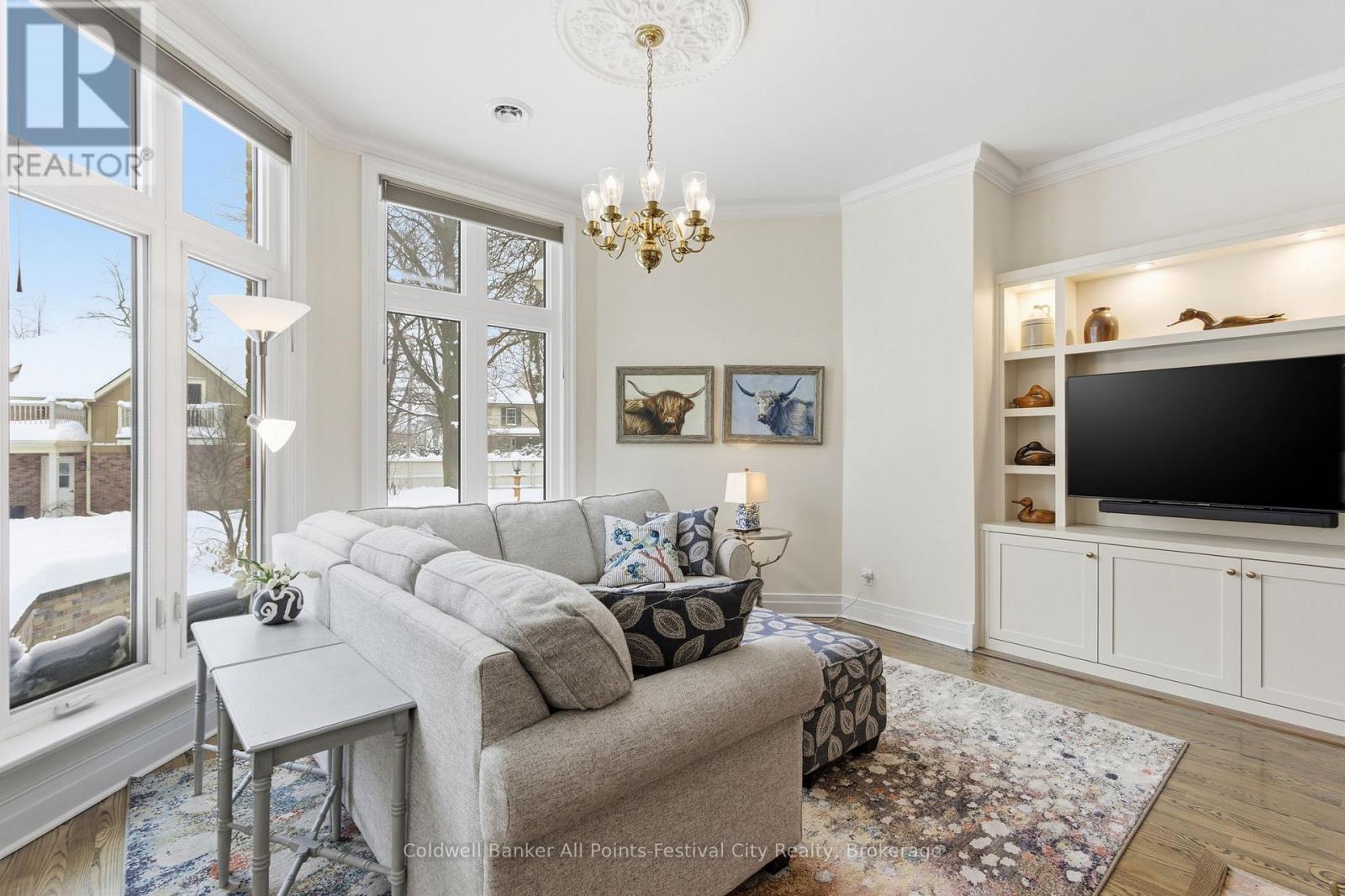 5 Cobourg Street, Goderich, Ontario  N7A 2J1 - Photo 9 - X12735326