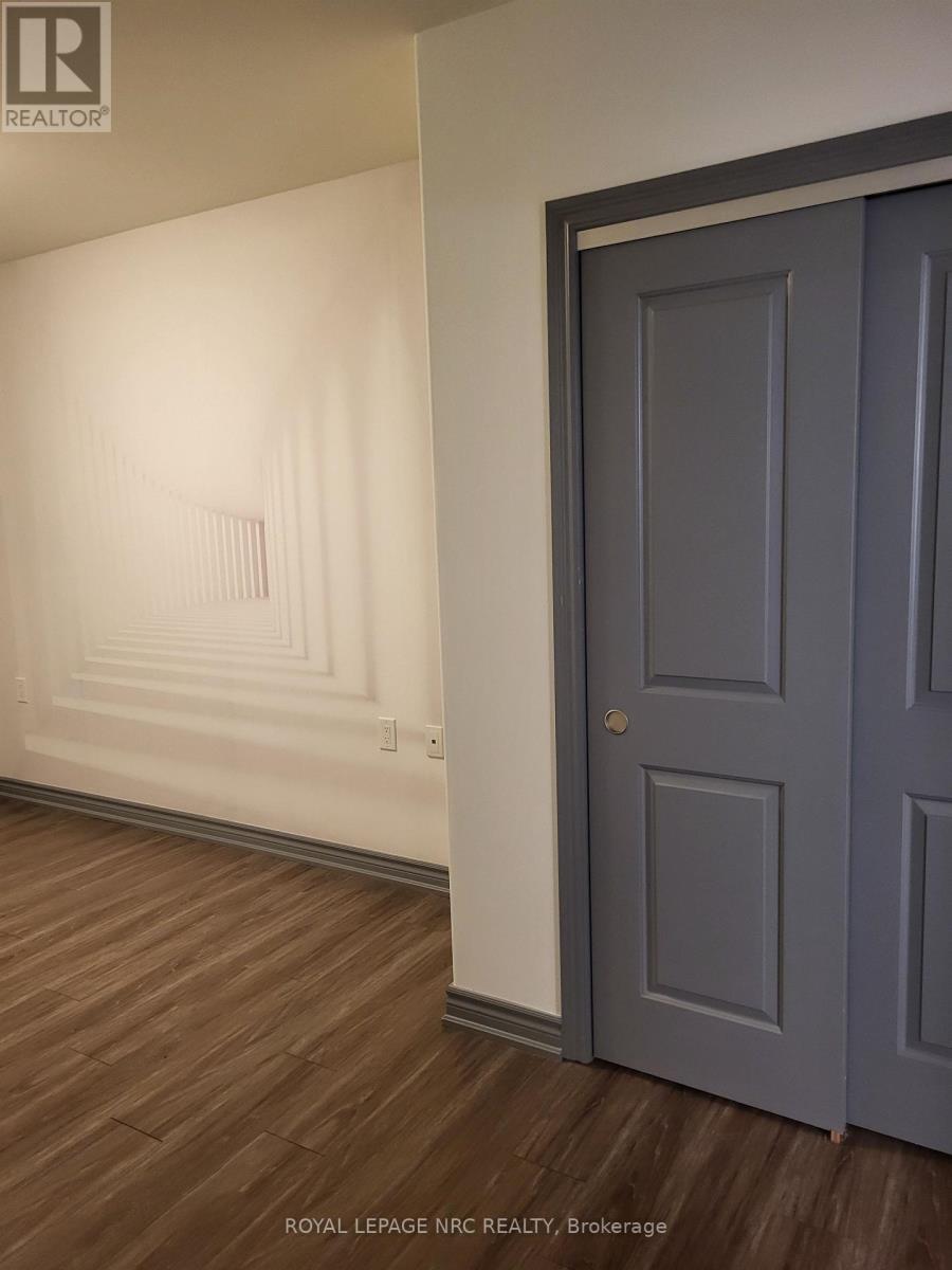 506 - 16 Wood Street, St. Catharines, Ontario  L2N 2A9 - Photo 11 - X12735464