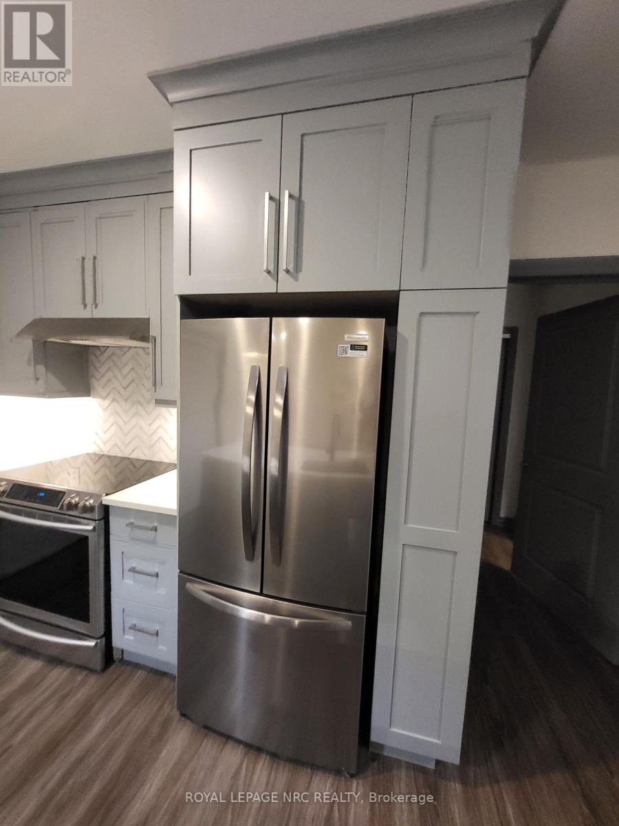 506 - 16 Wood Street, St. Catharines, Ontario  L2N 2A9 - Photo 8 - X12735464