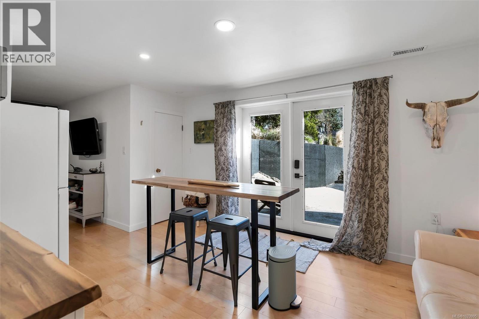 3198 Woodburn Ave, Oak Bay, British Columbia  V8P 5B7 - Photo 19 - 1023995