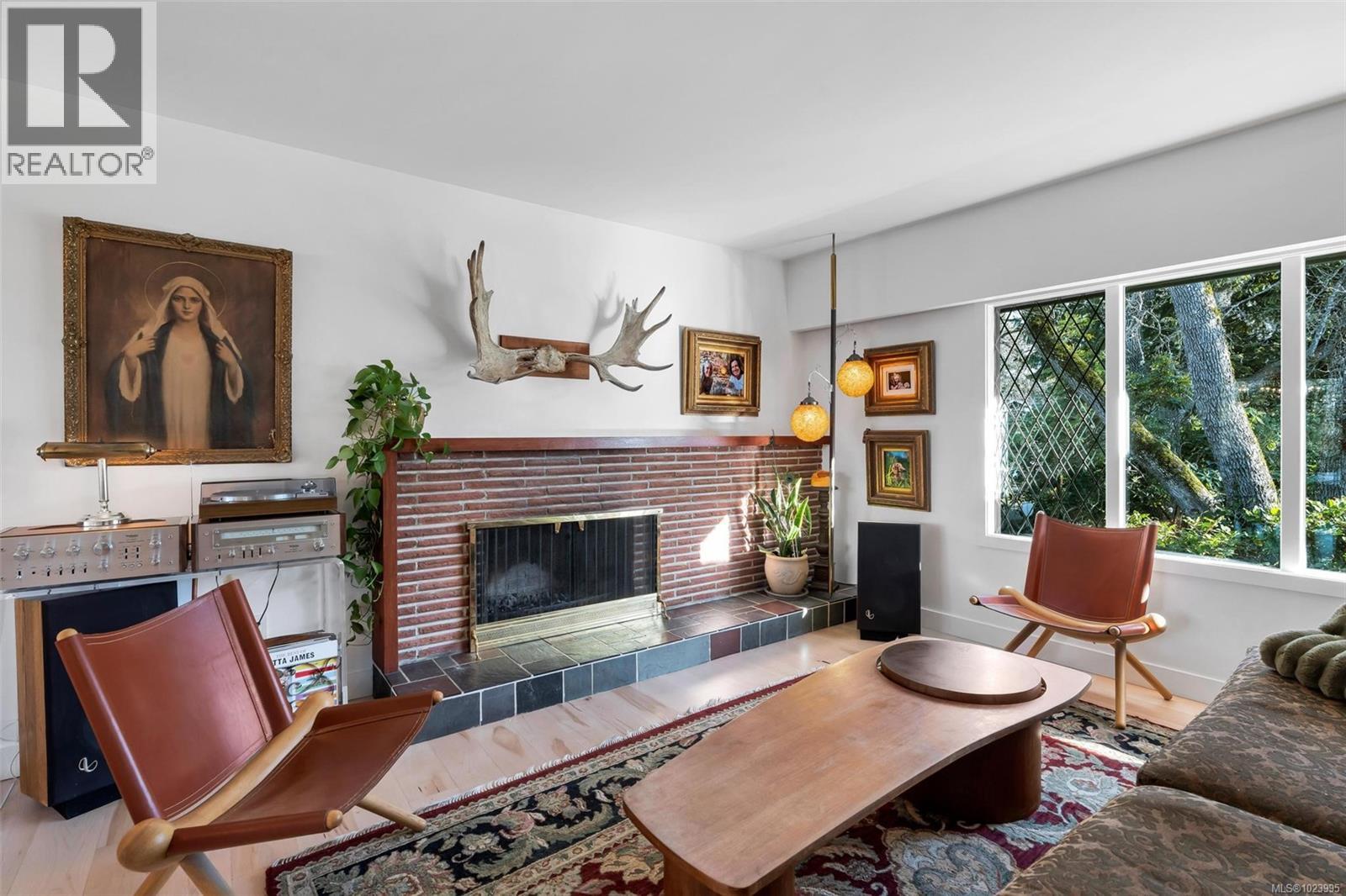 3198 Woodburn Ave, Oak Bay, British Columbia  V8P 5B7 - Photo 7 - 1023995