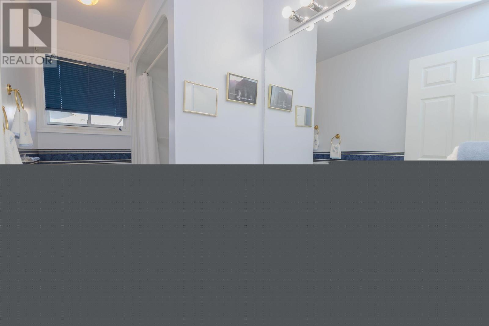 933 Lake St, Sault Ste. Marie, Ontario  P6B 6K4 - Photo 29 - SM253143