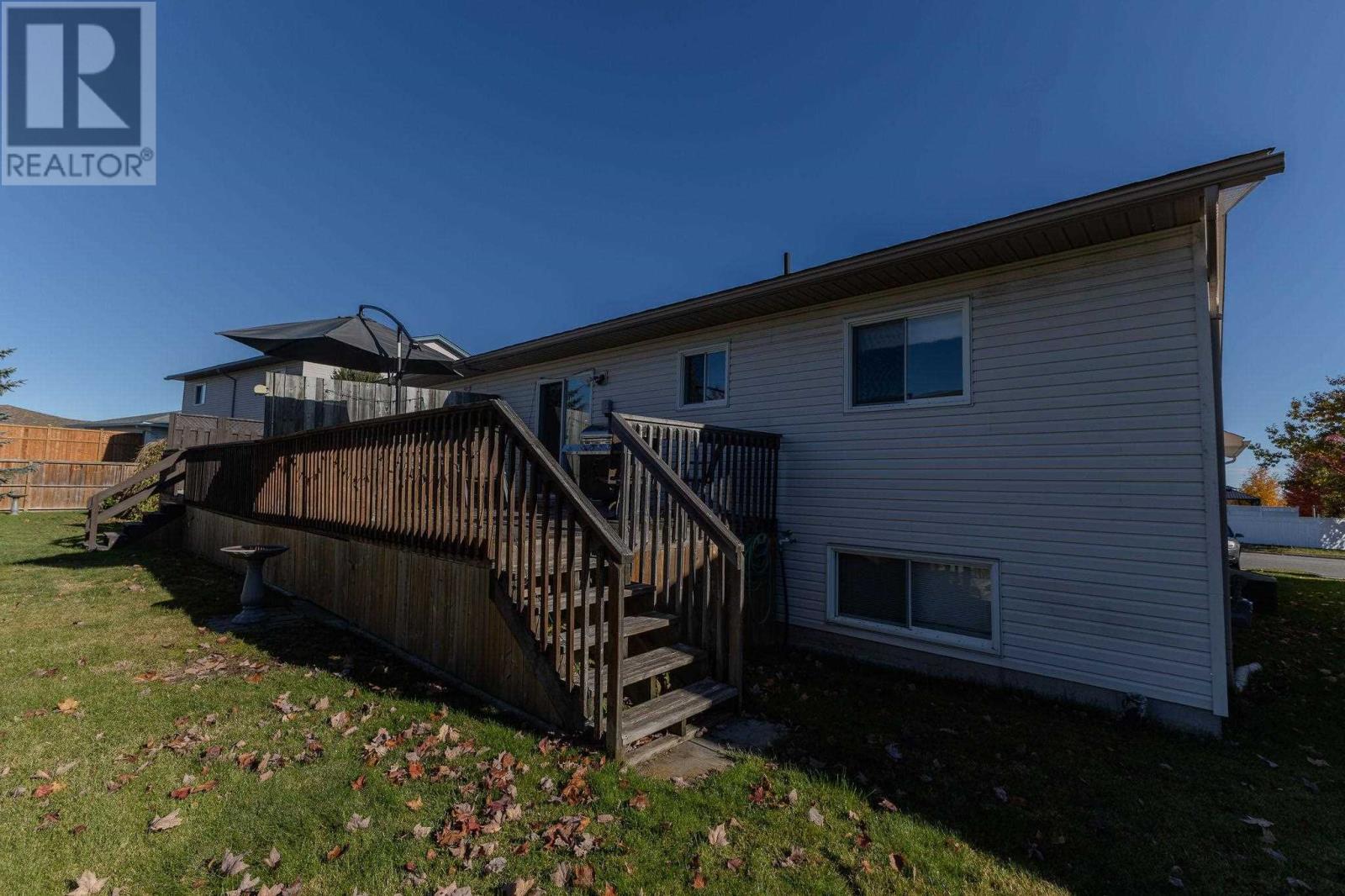 933 Lake St, Sault Ste. Marie, Ontario  P6B 6K4 - Photo 4 - SM253143