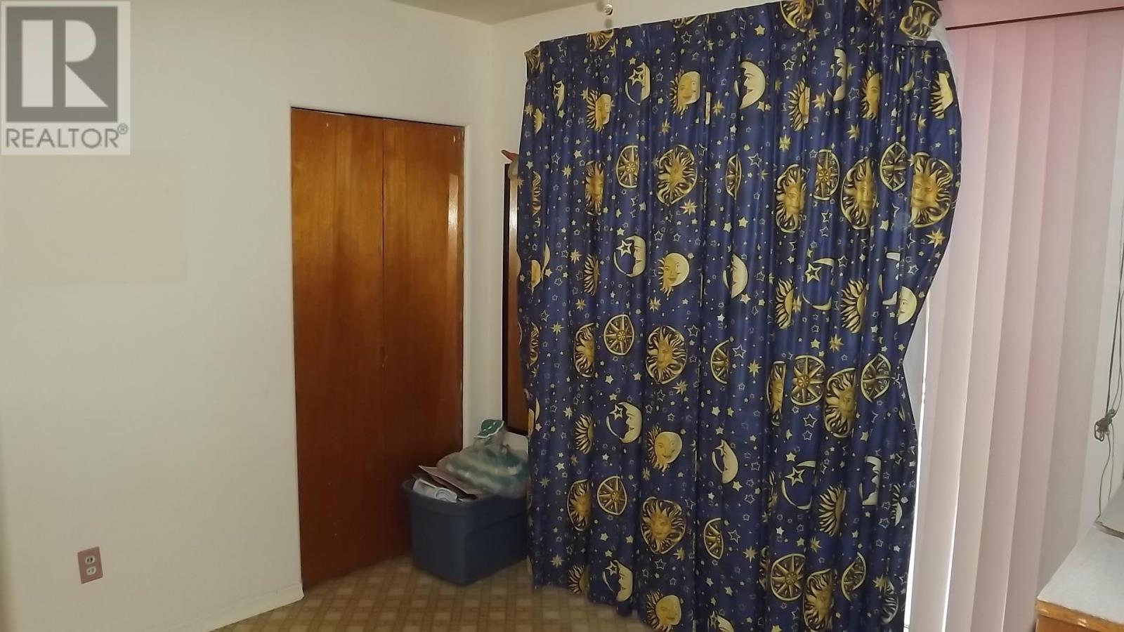 223 Mississauga Ave, Elliot Lake, Ontario  P5A 1E3 - Photo 7 - SM260108