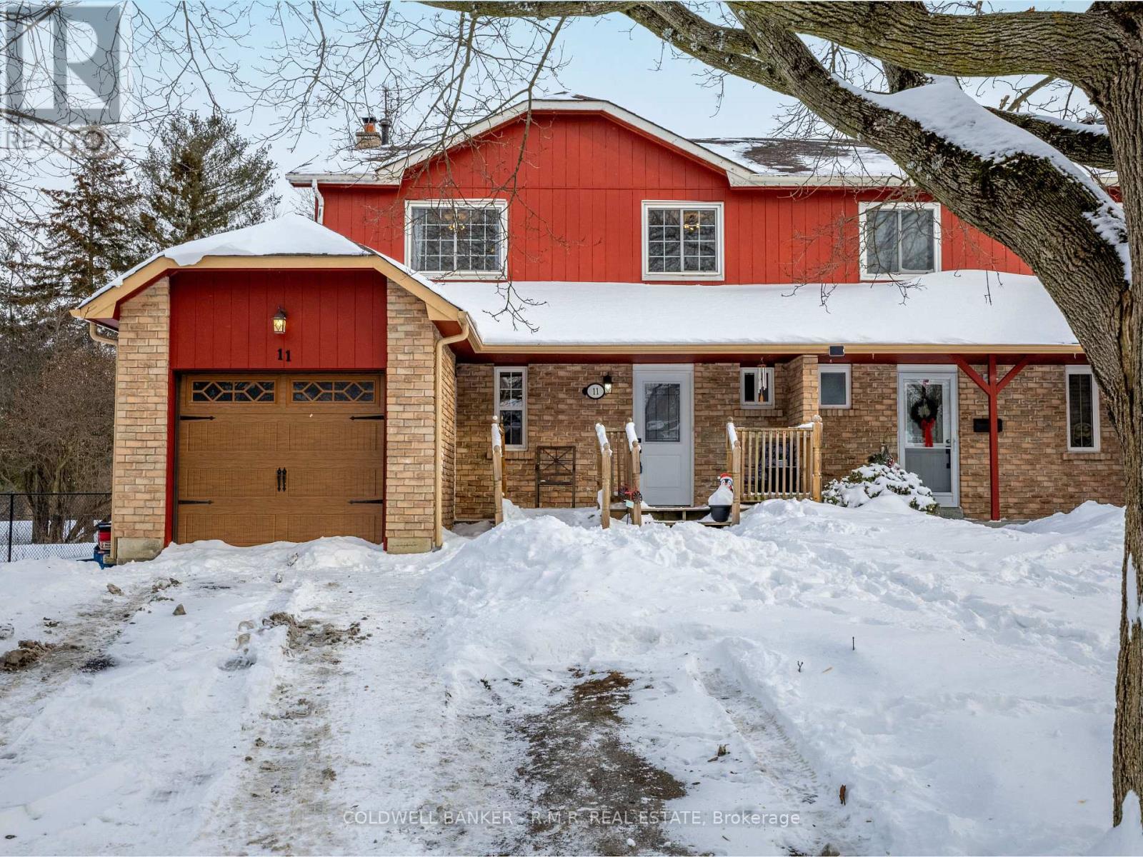 11 Beecroft Court, Whitby, Ontario L1P 1C7 - Photo 4 - E12735514