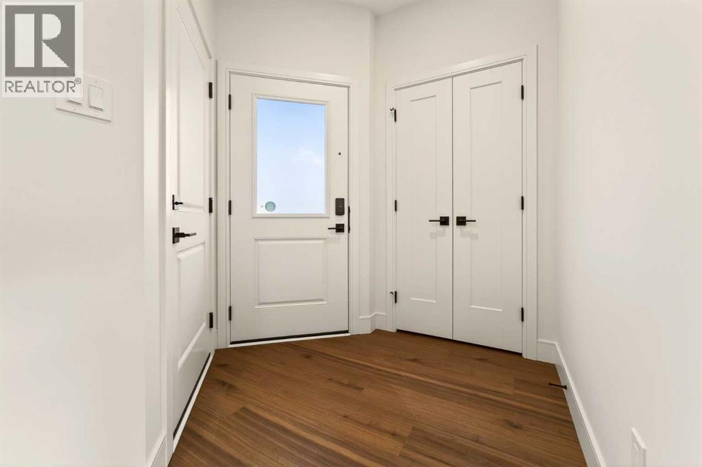 773 Violet Place W, Lethbridge, Alberta  T1J 5V1 - Photo 2 - A2280206