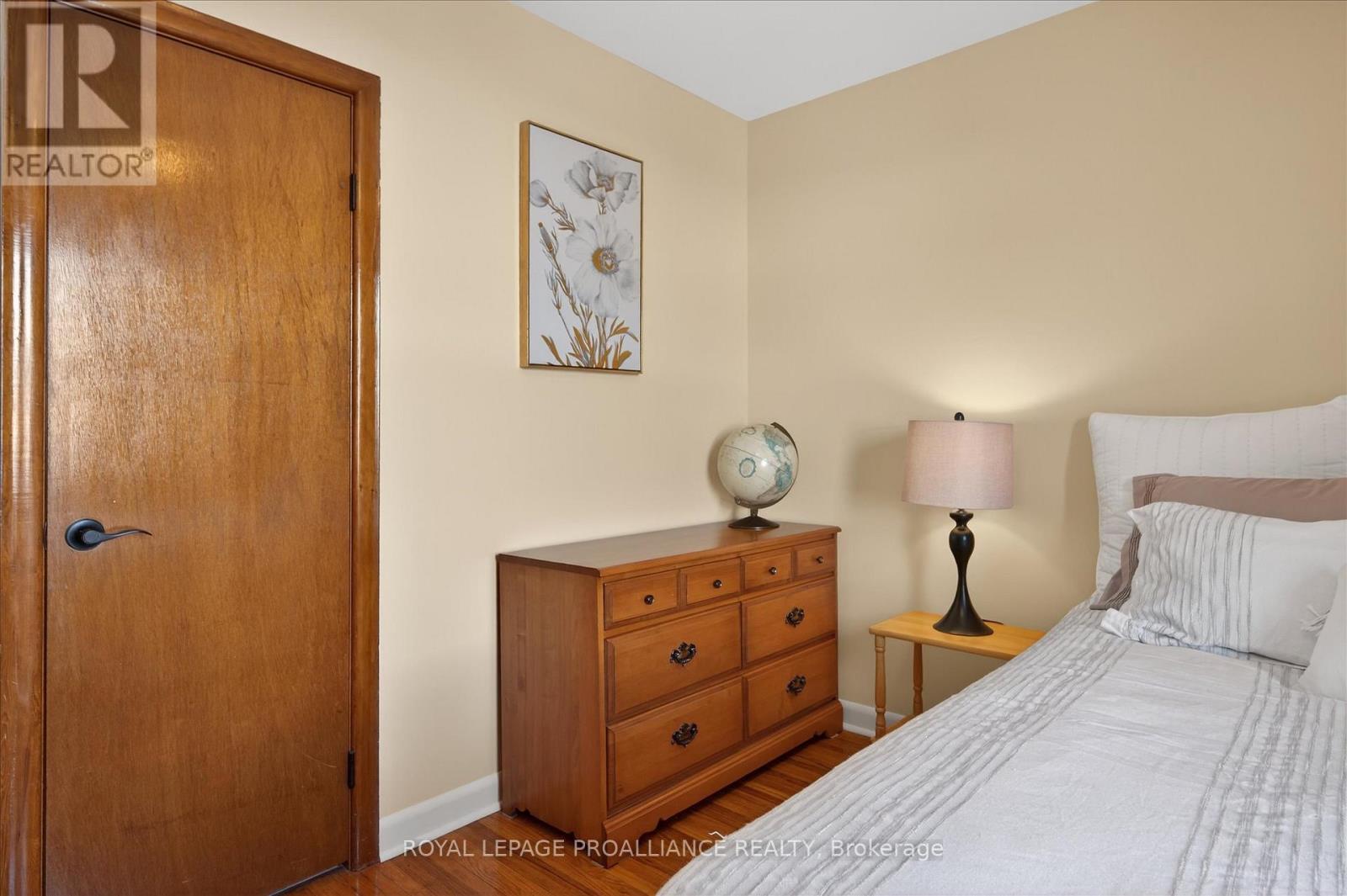 260 Bellevue Street, Peterborough, Ontario  K9H 5E5 - Photo 24 - X12735358