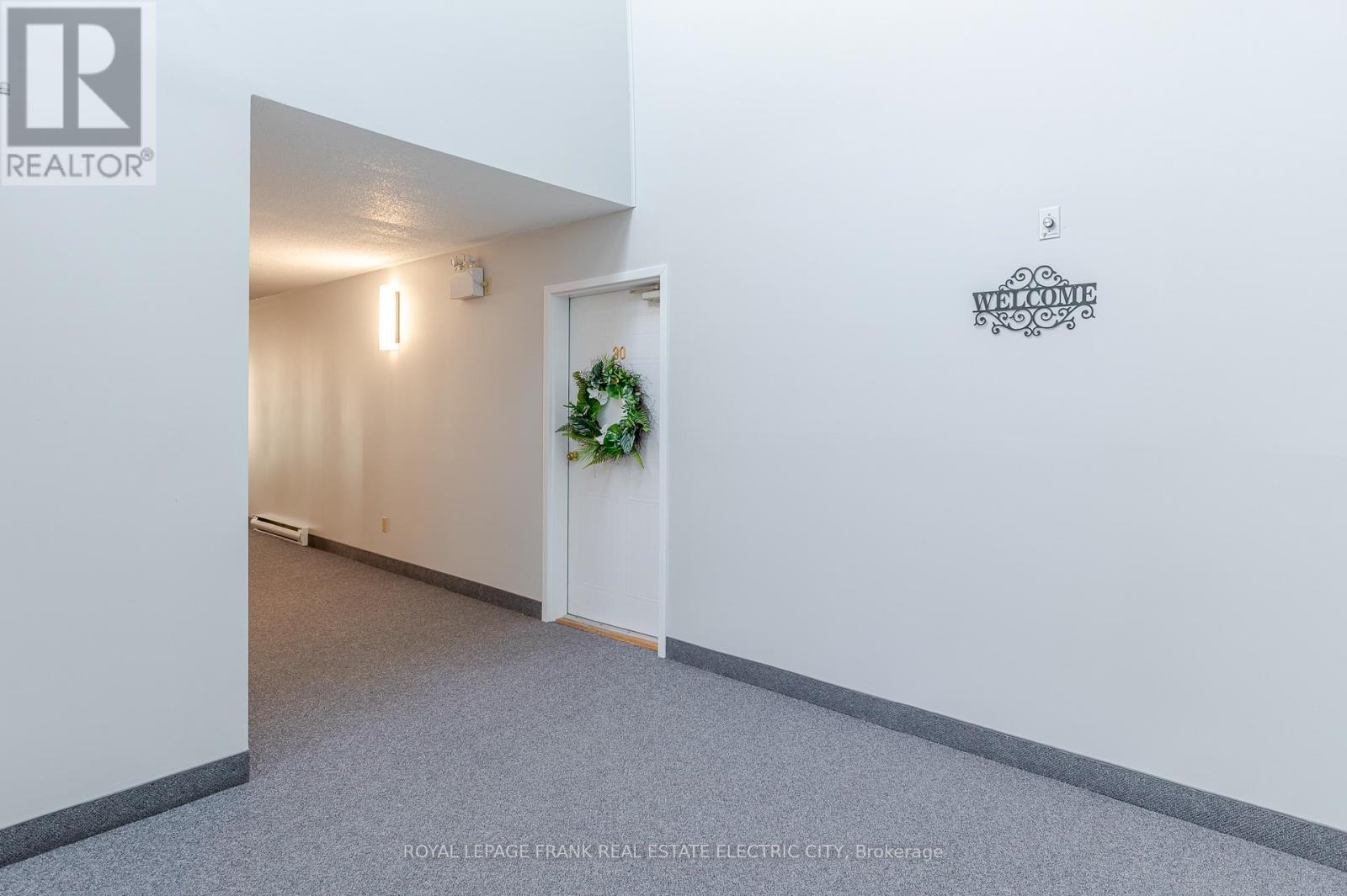 30 - 36 Champlain Crescent, Peterborough, Ontario K9L 1T1 - Photo 35 - X12735486