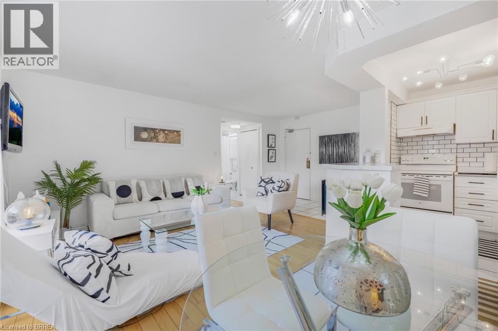 640 GREY Street Unit# 206, Brantford, Ontario