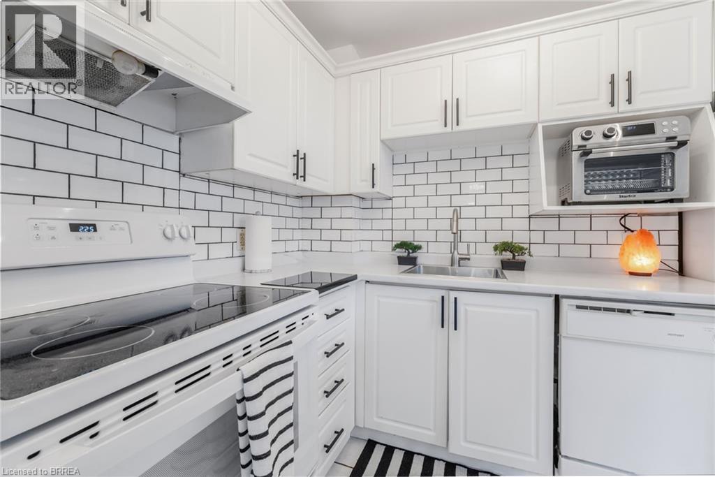 640 Grey Street Unit# 206, Brantford, Ontario  N3S 4Y3 - Photo 7 - 40776621