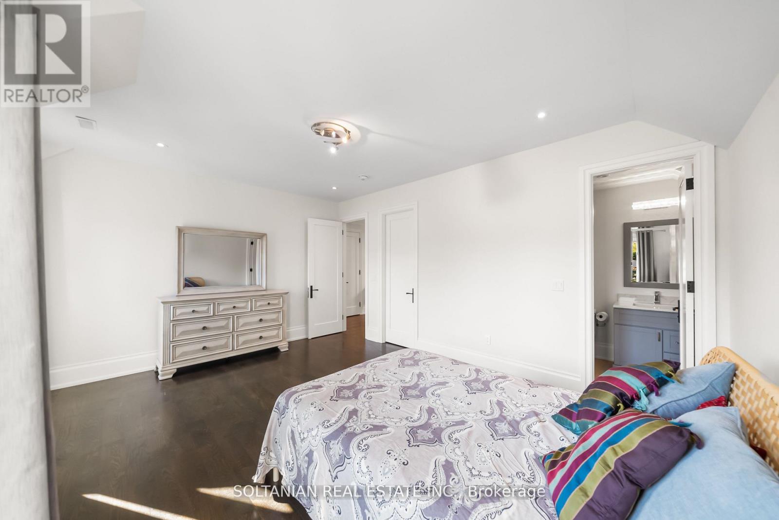 352 Patricia Avenue, Toronto, Ontario  M2R 2M7 - Photo 36 - C12735392