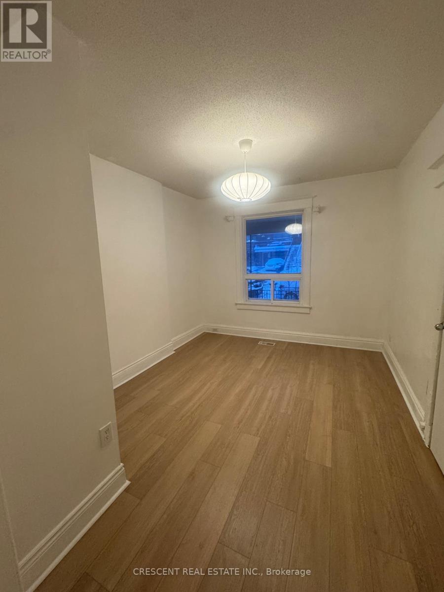 Main - 1057 Davenport Road, Toronto, Ontario  M6G 2C2 - Photo 5 - C12735432