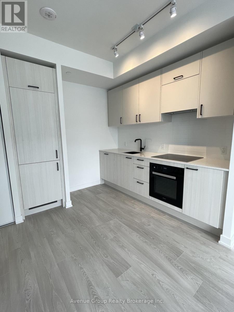 708 - 1 Quarrington Lane, Toronto, Ontario  M3C 0S4 - Photo 3 - C12735462