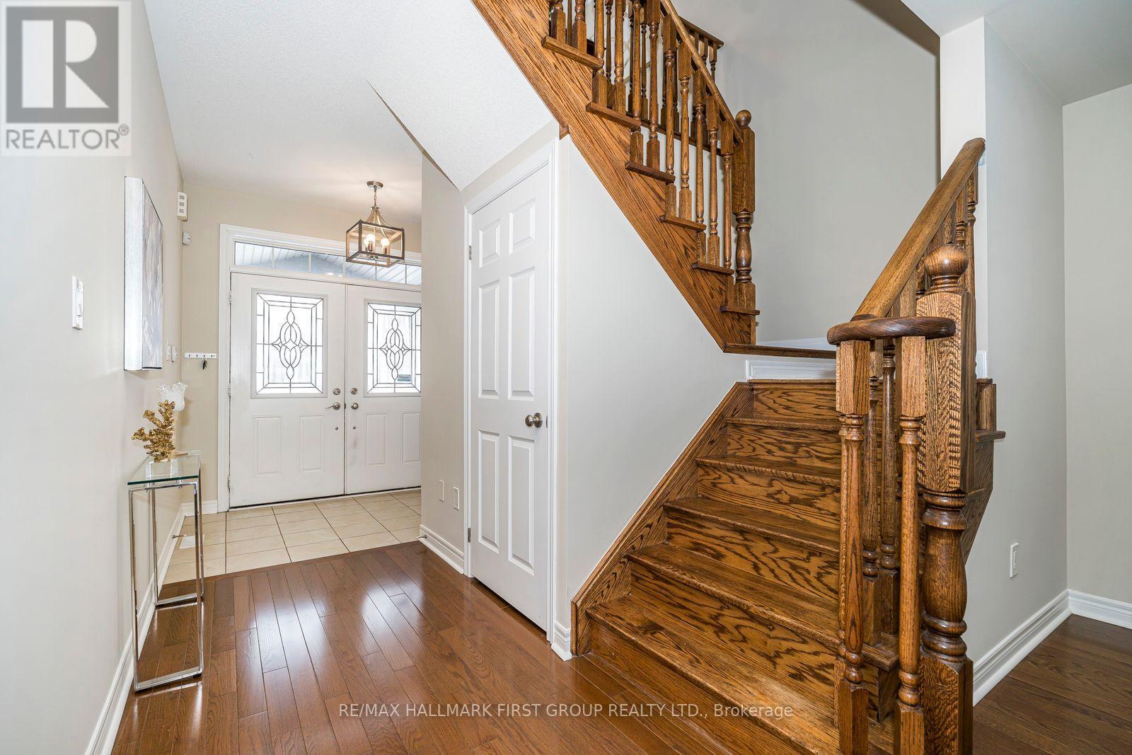 49 Bignell Crescent, Ajax, Ontario  L1Z 0P6 - Photo 3 - E12735328