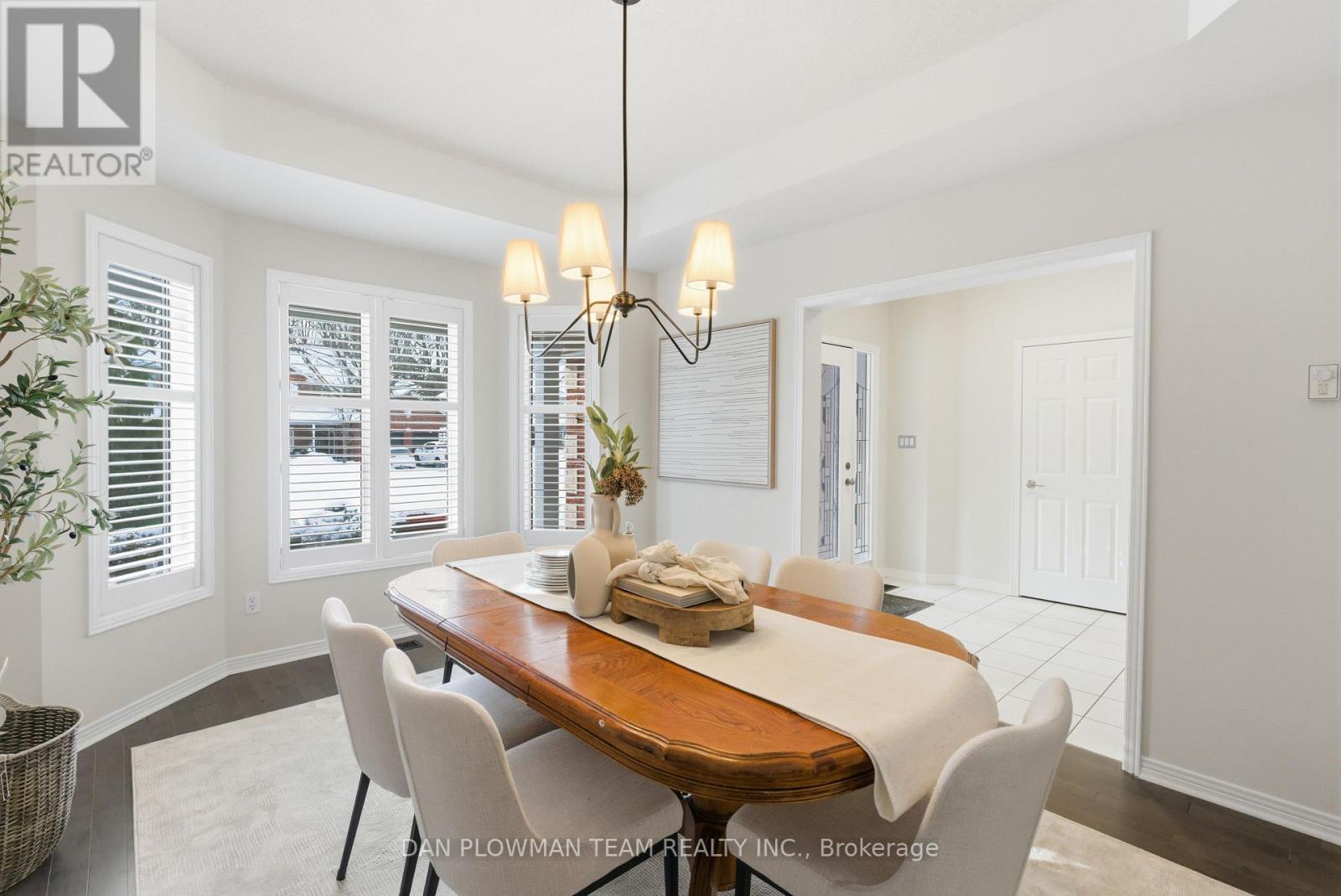 283 Ryerson Crescent, Oshawa, Ontario  L1G 8B7 - Photo 4 - E12735452