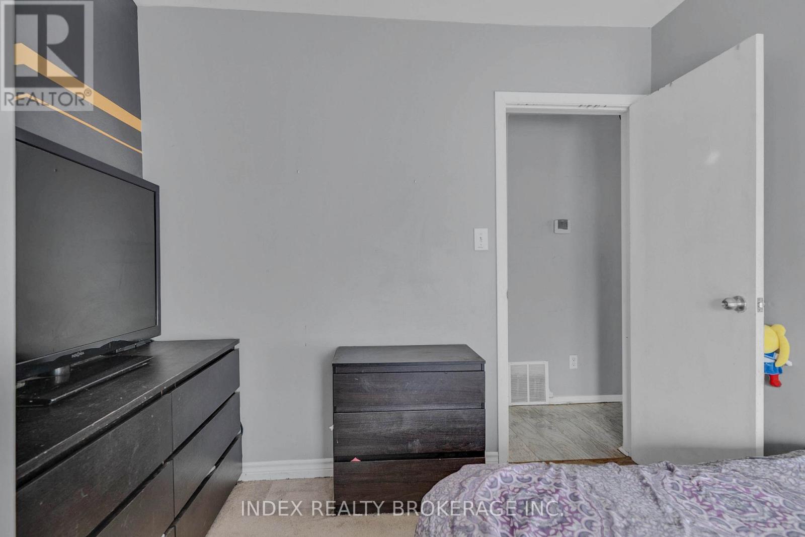 86 Gibbons Street, Oshawa, Ontario  L1J 4X9 - Photo 14 - E12735498