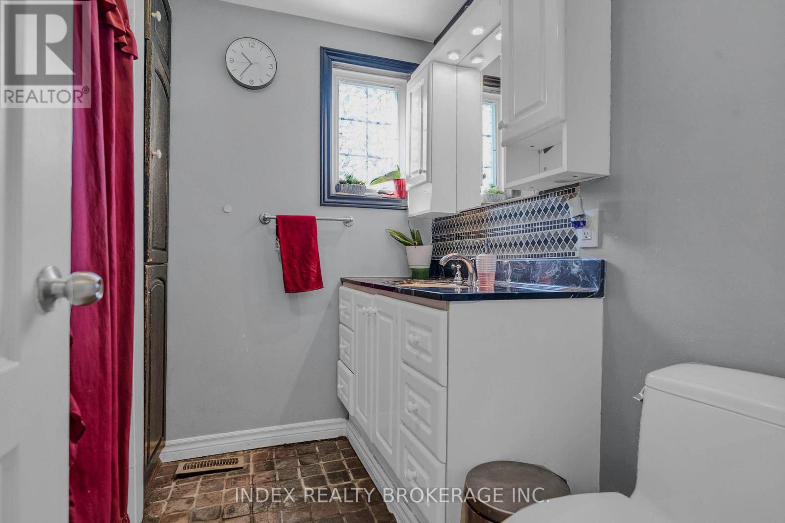 86 Gibbons Street, Oshawa, Ontario  L1J 4X9 - Photo 15 - E12735498