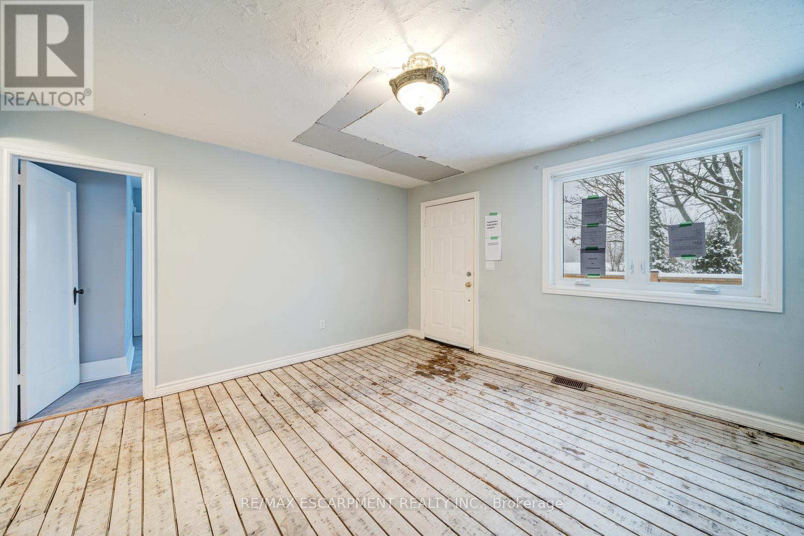 2414 Holt Road, Clarington, Ontario  L1C 6G5 - Photo 4 - E12735506