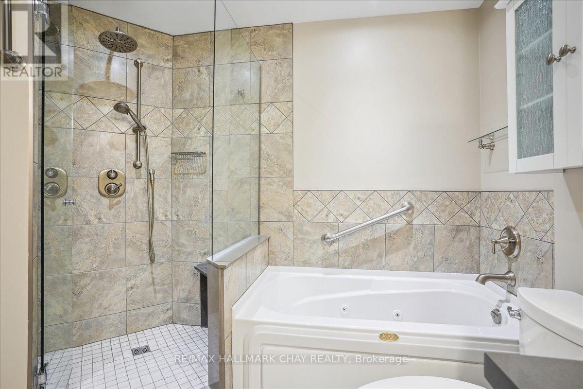 905 - 2 Toronto Street, Barrie, Ontario  L4N 9R2 - Photo 32 - S12735490