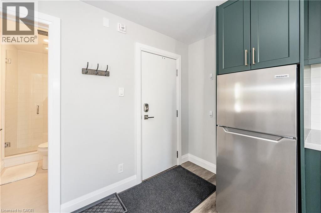 132 Ahrens Street W Unit# 3, Kitchener, Ontario  N2H 4C7 - Photo 4 - 40801186