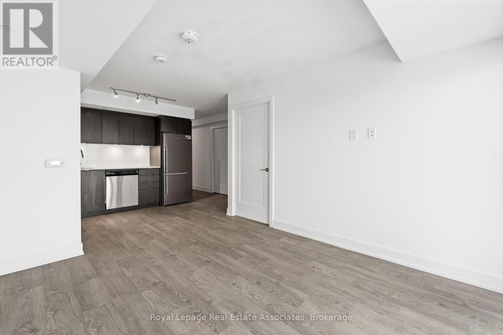 2836 - 5 Mabelle Avenue, Toronto, Ontario  M9A 0C8 - Photo 11 - W12735300