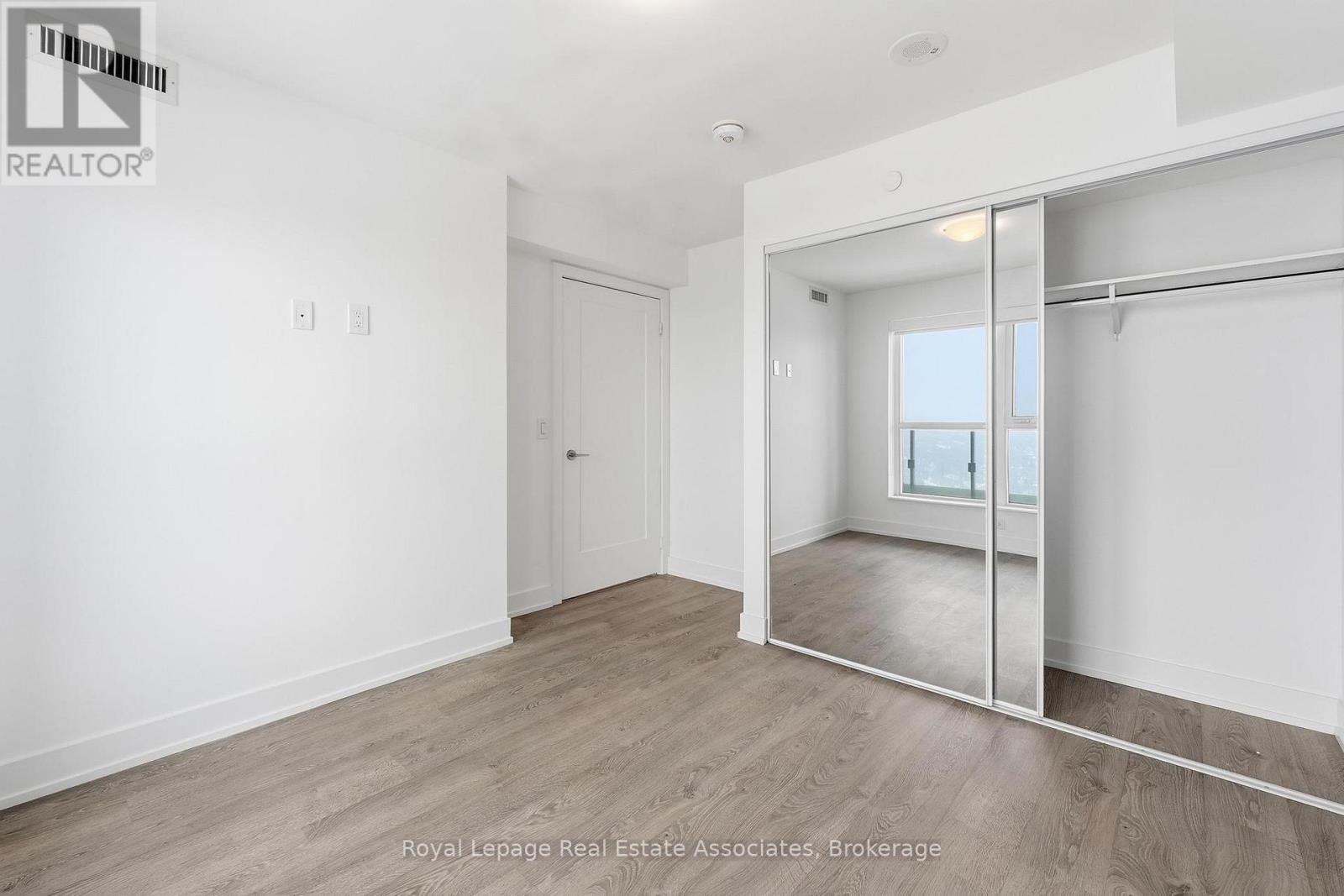 2836 - 5 Mabelle Avenue, Toronto, Ontario  M9A 0C8 - Photo 14 - W12735300