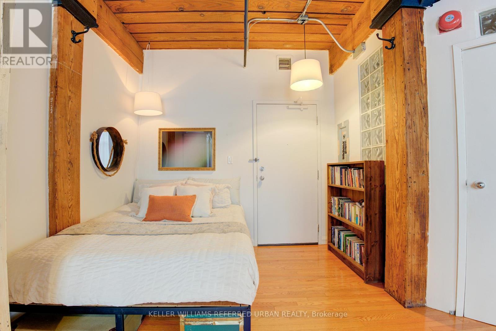 203 - 24 Noble Street, Toronto, Ontario  M6K 2C8 - Photo 5 - W12735304