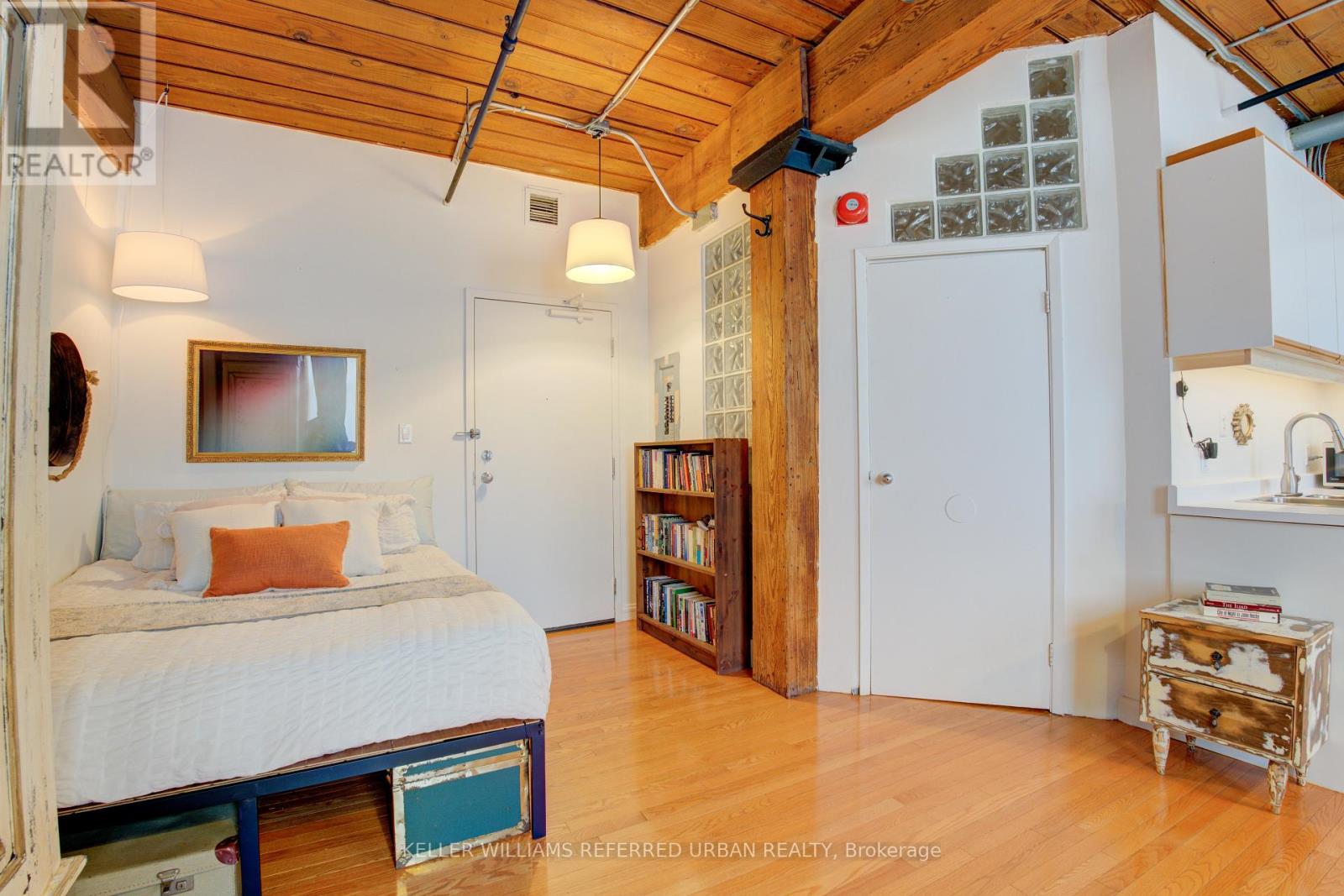 203 - 24 Noble Street, Toronto, Ontario  M6K 2C8 - Photo 6 - W12735304