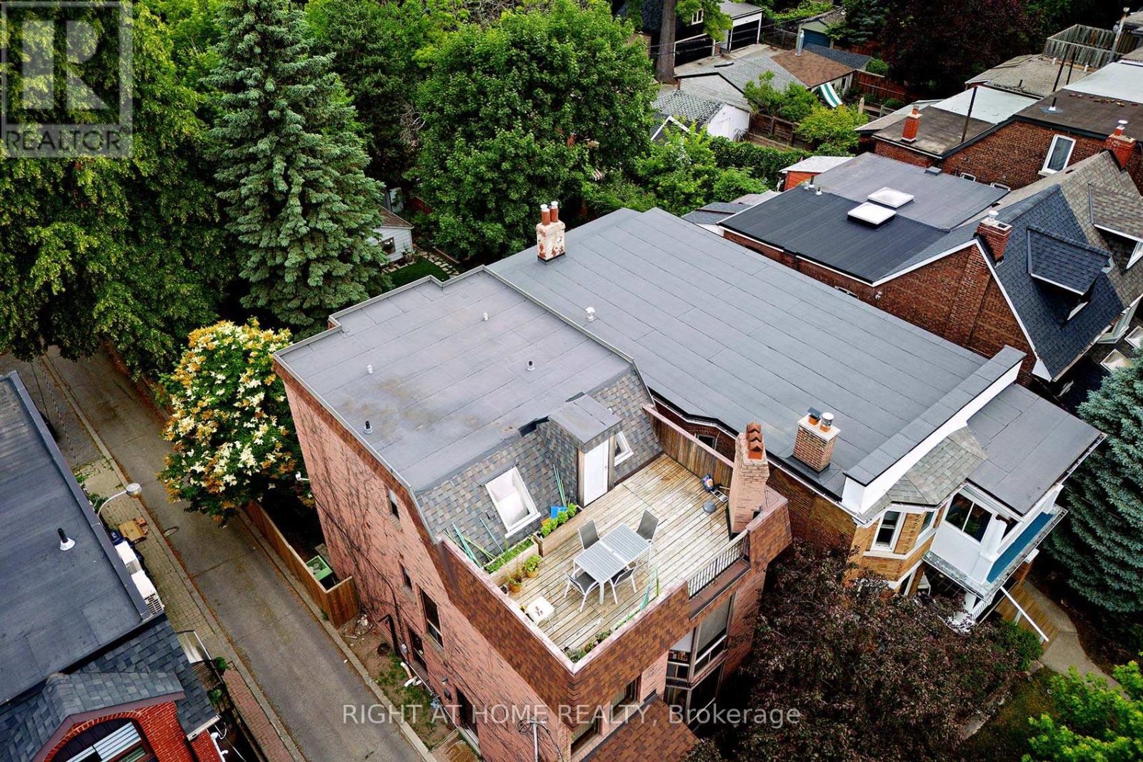 B - 164 Quebec Avenue, Toronto, Ontario  M6P 2T8 - Photo 26 - W12735322