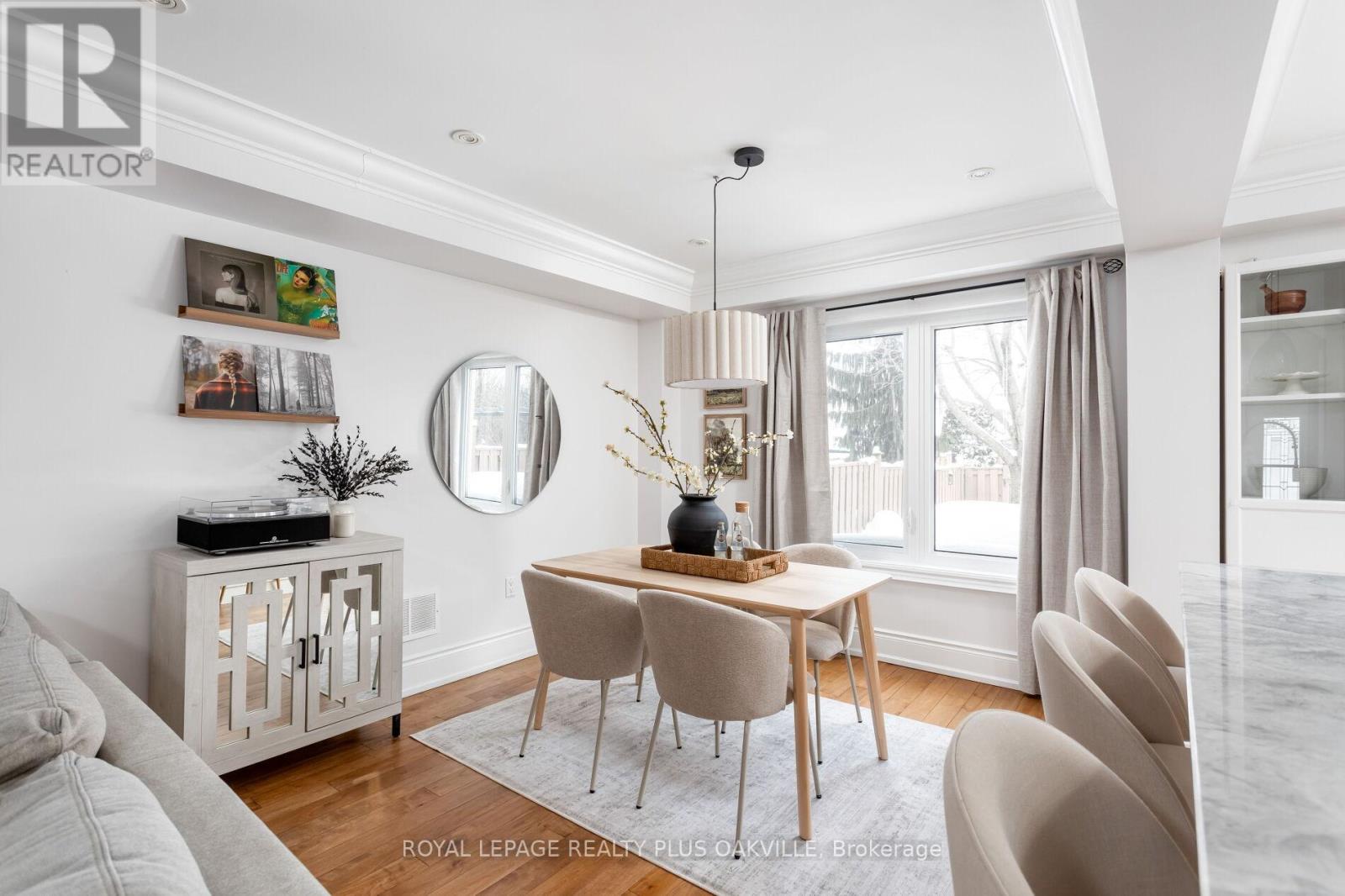 4074 Kryzan Drive, Burlington, Ontario  L7M 4Z4 - Photo 12 - W12735418