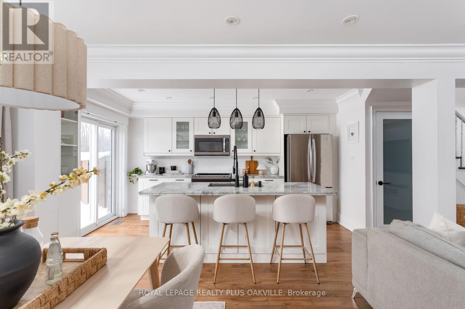 4074 Kryzan Drive, Burlington, Ontario  L7M 4Z4 - Photo 13 - W12735418