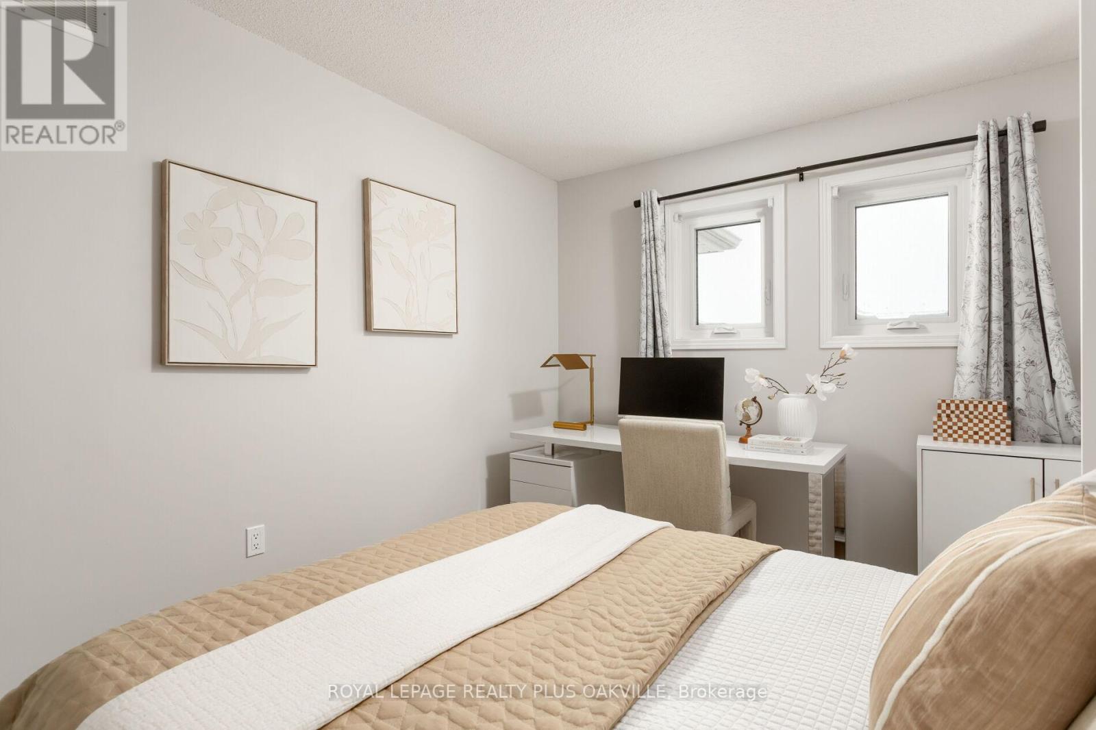 4074 Kryzan Drive, Burlington, Ontario  L7M 4Z4 - Photo 30 - W12735418