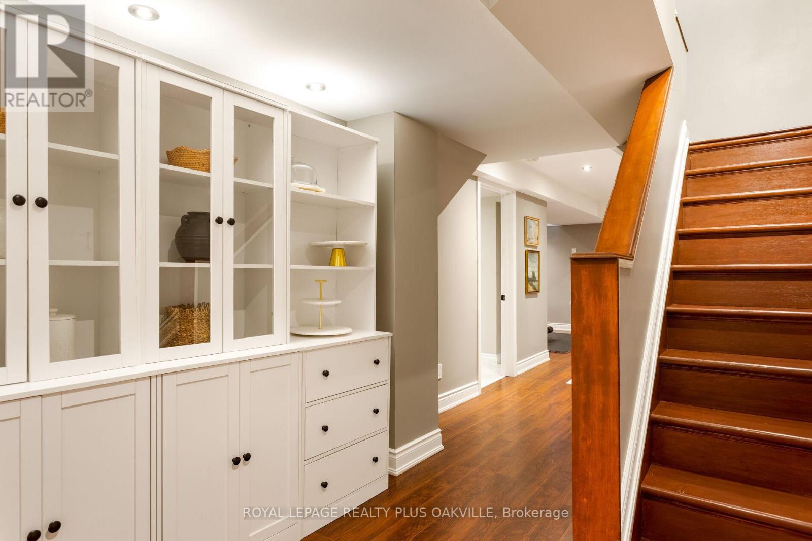 4074 Kryzan Drive, Burlington, Ontario  L7M 4Z4 - Photo 35 - W12735418