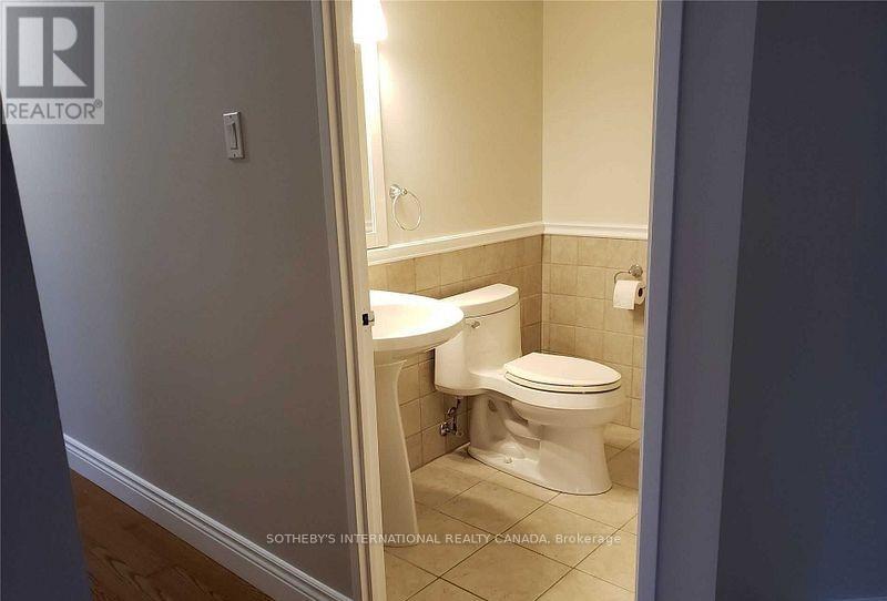 1003 - 1300 Islington Avenue, Toronto, Ontario  M9A 5C4 - Photo 6 - W12735424