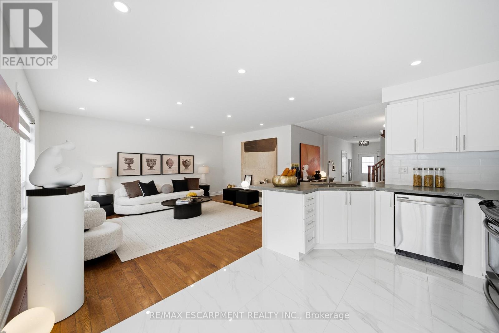 911 Zelinsky Crescent, Milton, Ontario  L9T 0L5 - Photo 22 - W12735434