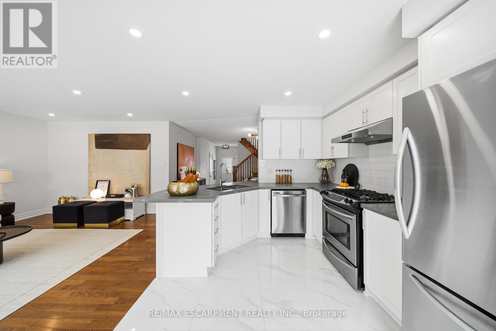 911 Zelinsky Crescent, Milton, Ontario  L9T 0L5 - Photo 23 - W12735434