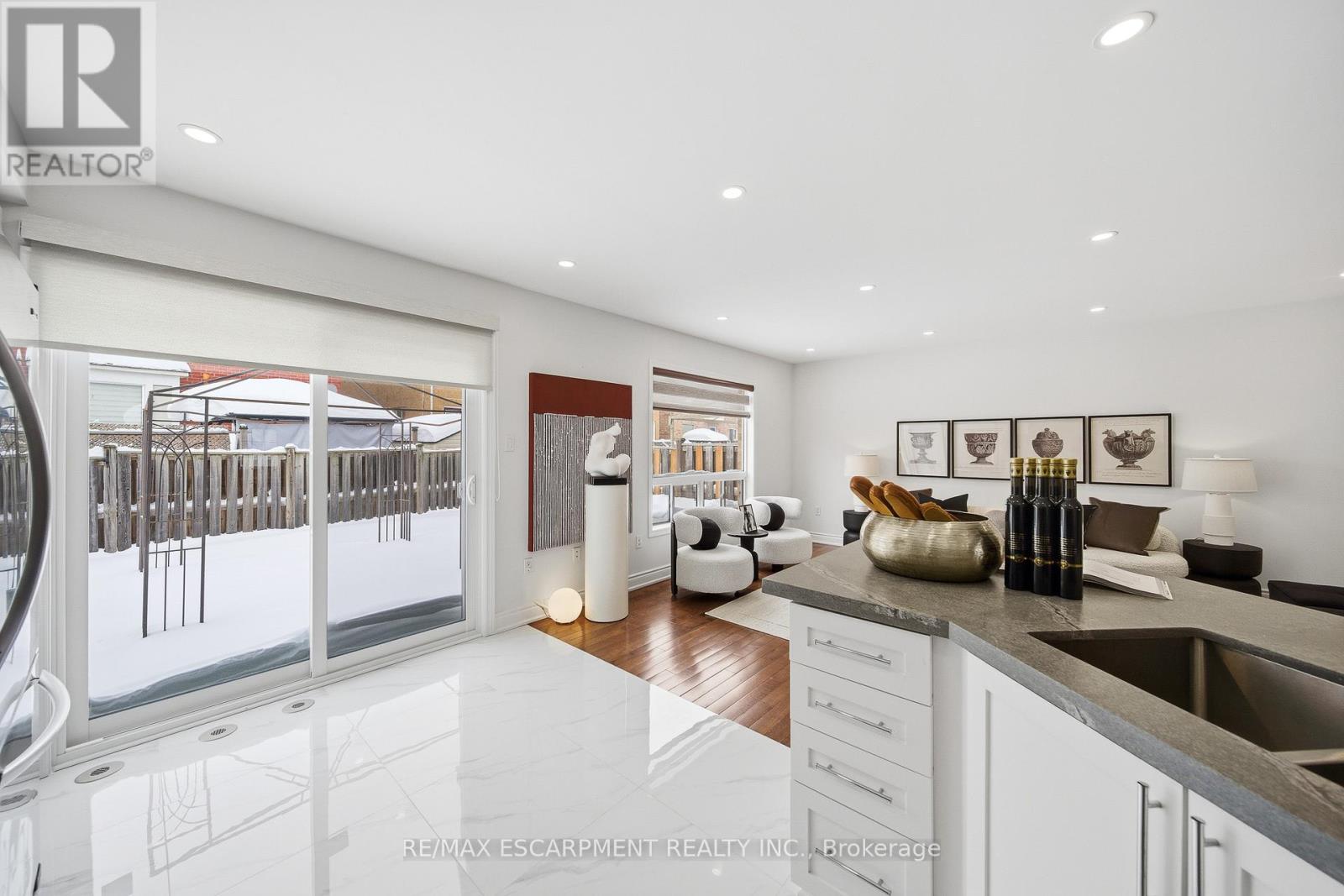 911 Zelinsky Crescent, Milton, Ontario  L9T 0L5 - Photo 25 - W12735434