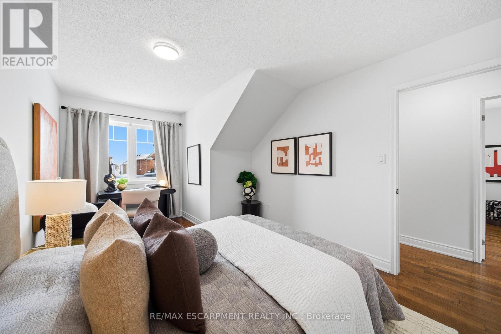 911 Zelinsky Crescent, Milton, Ontario  L9T 0L5 - Photo 34 - W12735434